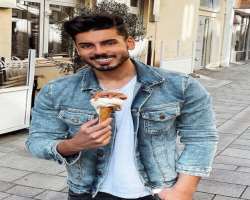 He is a foodie and love to eat healthy food and keeps himself active but mainly likes to eat sugary food for dessert.